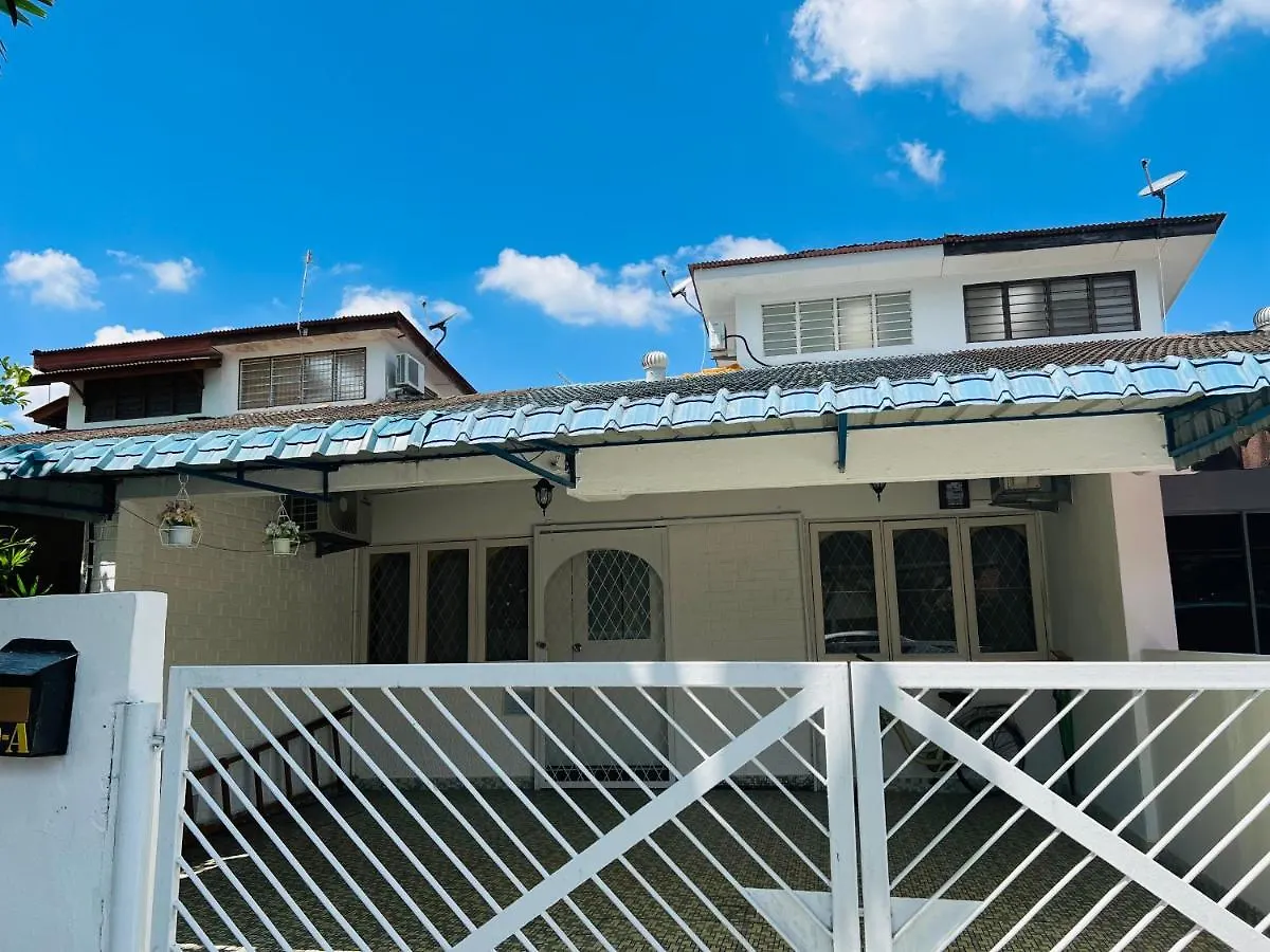 3 Bedroom Landed Beside Jonker Taman Kota Laksamana 150A By Myplace Malacca Ferienhaus